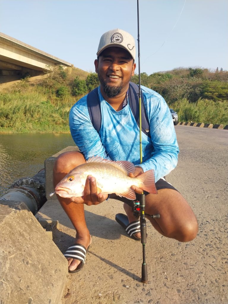Jimmy knows exactly where and how to catch rock salmon in the Umzimkulu Estuary